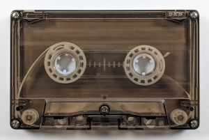 Дымчатые с серебряными винтиками